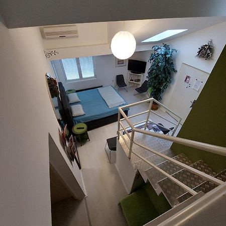 Sweet Apartments Or Rooms Nis Luaran gambar