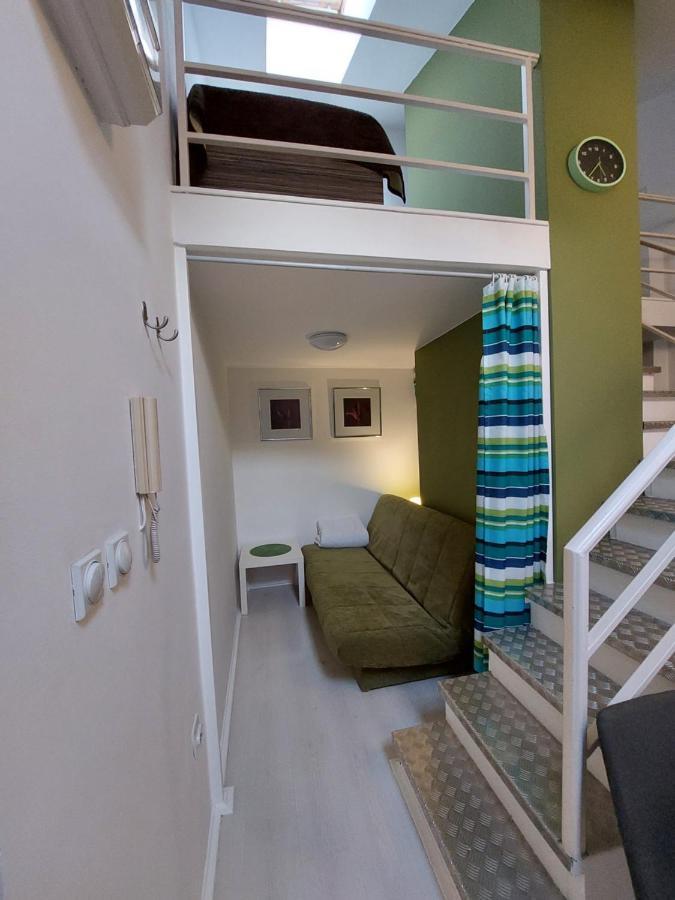 Sweet Apartments Or Rooms Nis Luaran gambar