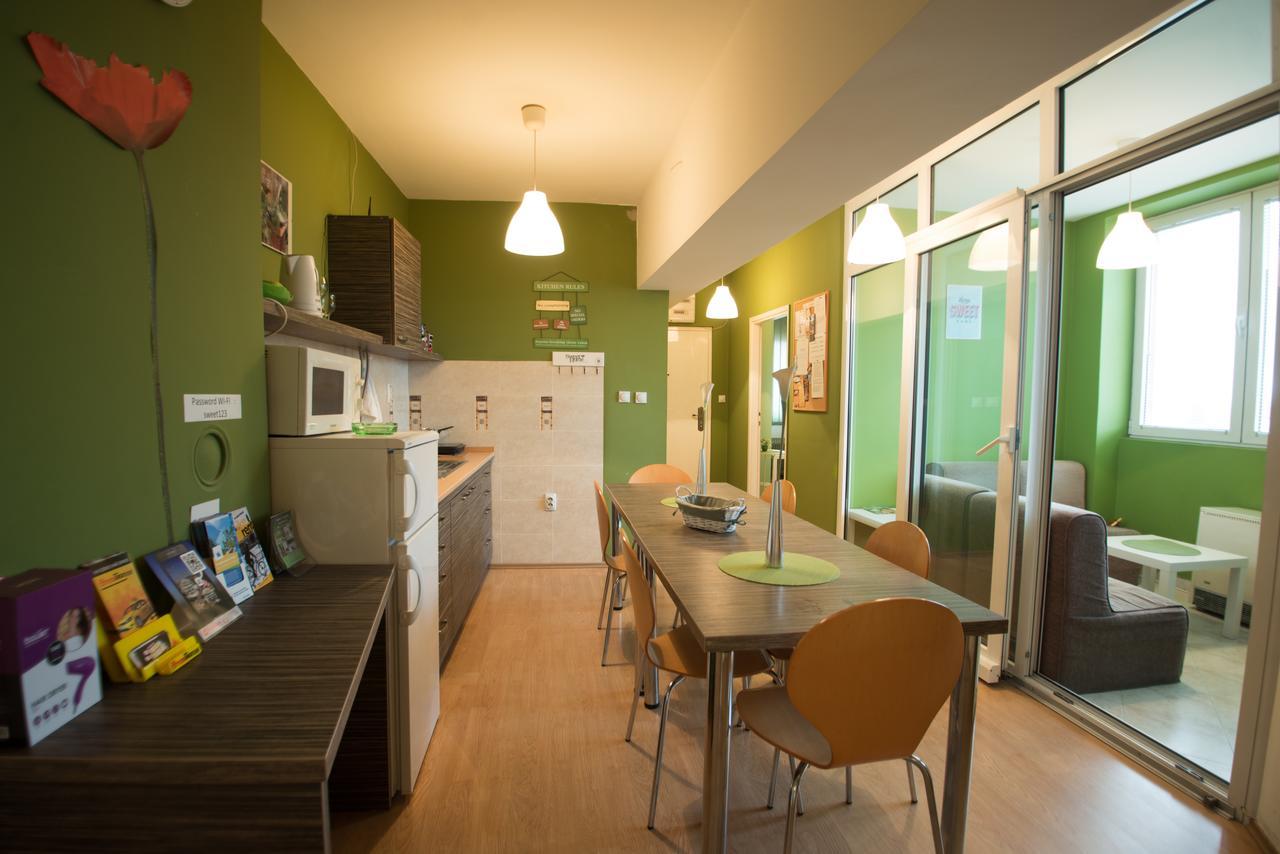 Sweet Apartments Or Rooms Nis Luaran gambar